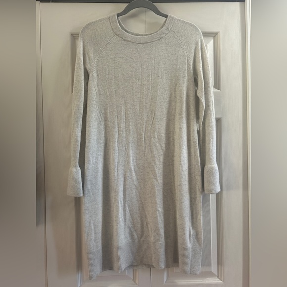 Banana Republic Sweater Tunic Dress size S Cream Gray Heather Merino Blend - Picture 1 of 10